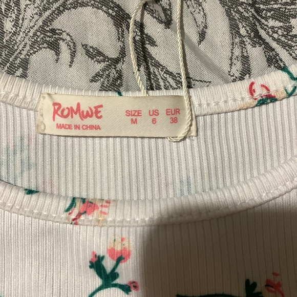 Romwe tank top - Picture 2 of 4